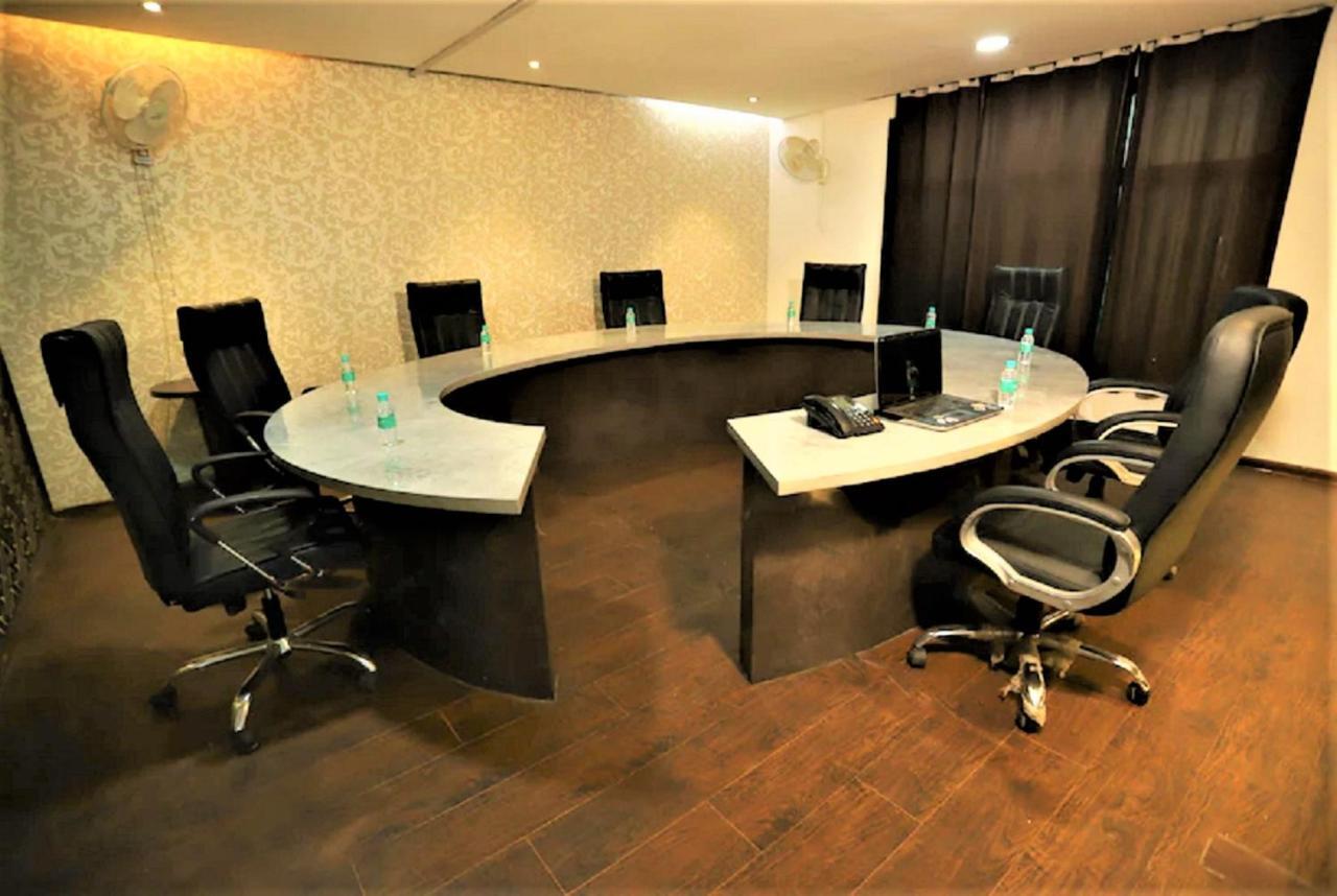 Hotel Arch International New Delhi Extérieur photo