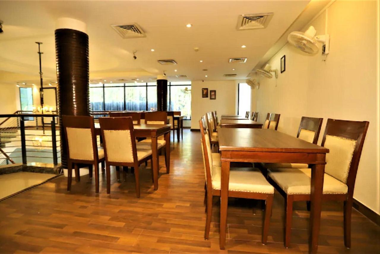 Hotel Arch International New Delhi Extérieur photo