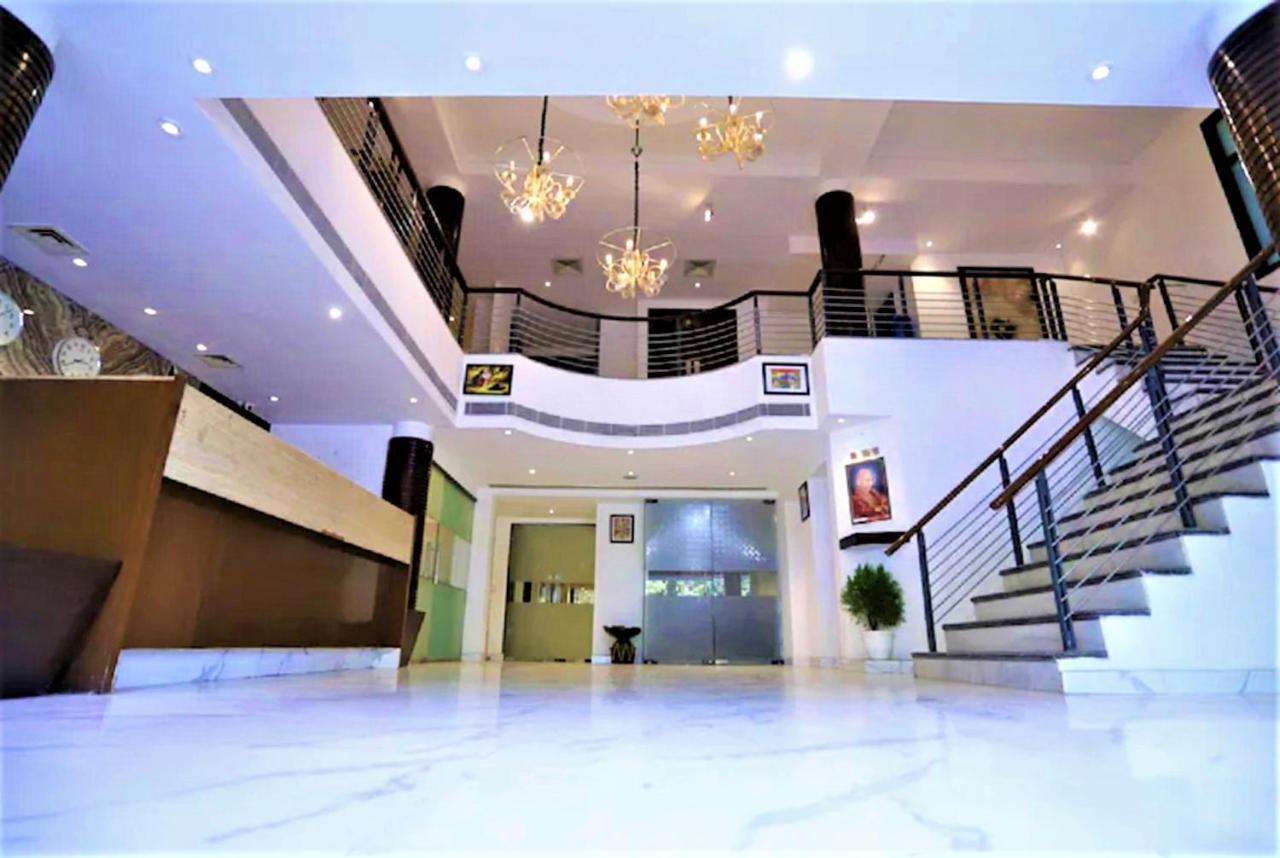 Hotel Arch International New Delhi Extérieur photo